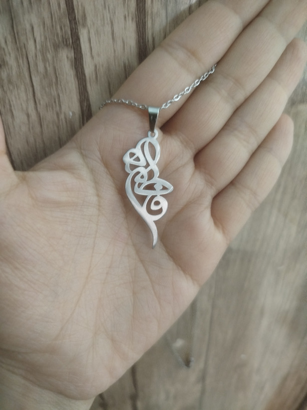 گردنبند اسم فاطمه نقره ای رنگ ثابت